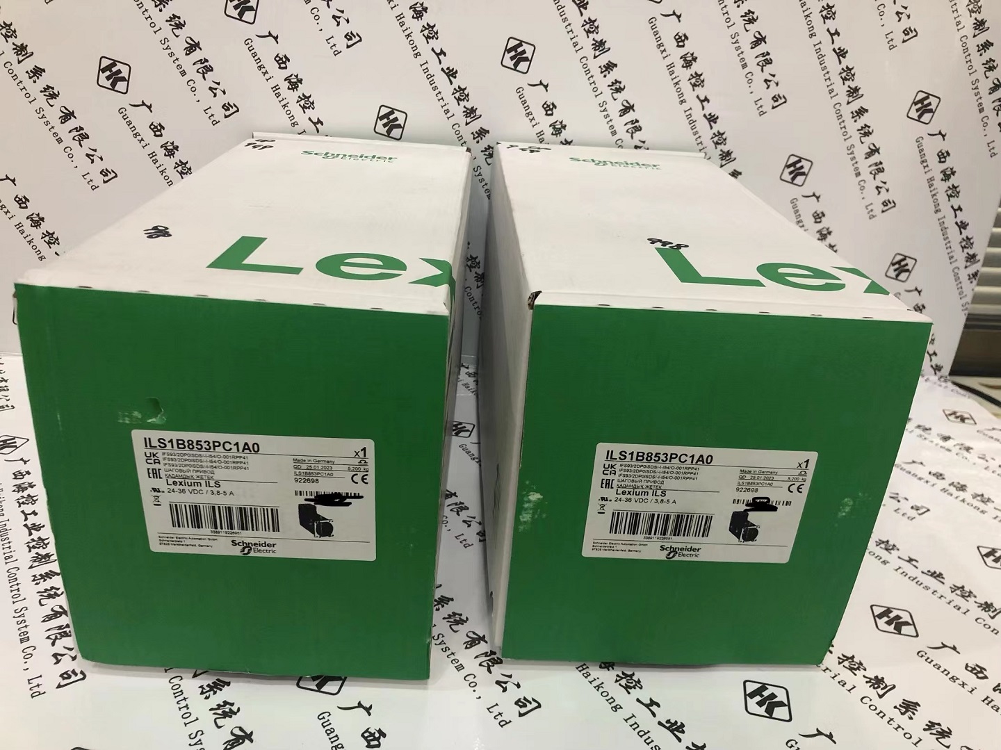 德国 SCHNEIDER施耐德 一体化电机 ILS1B53PC1A0