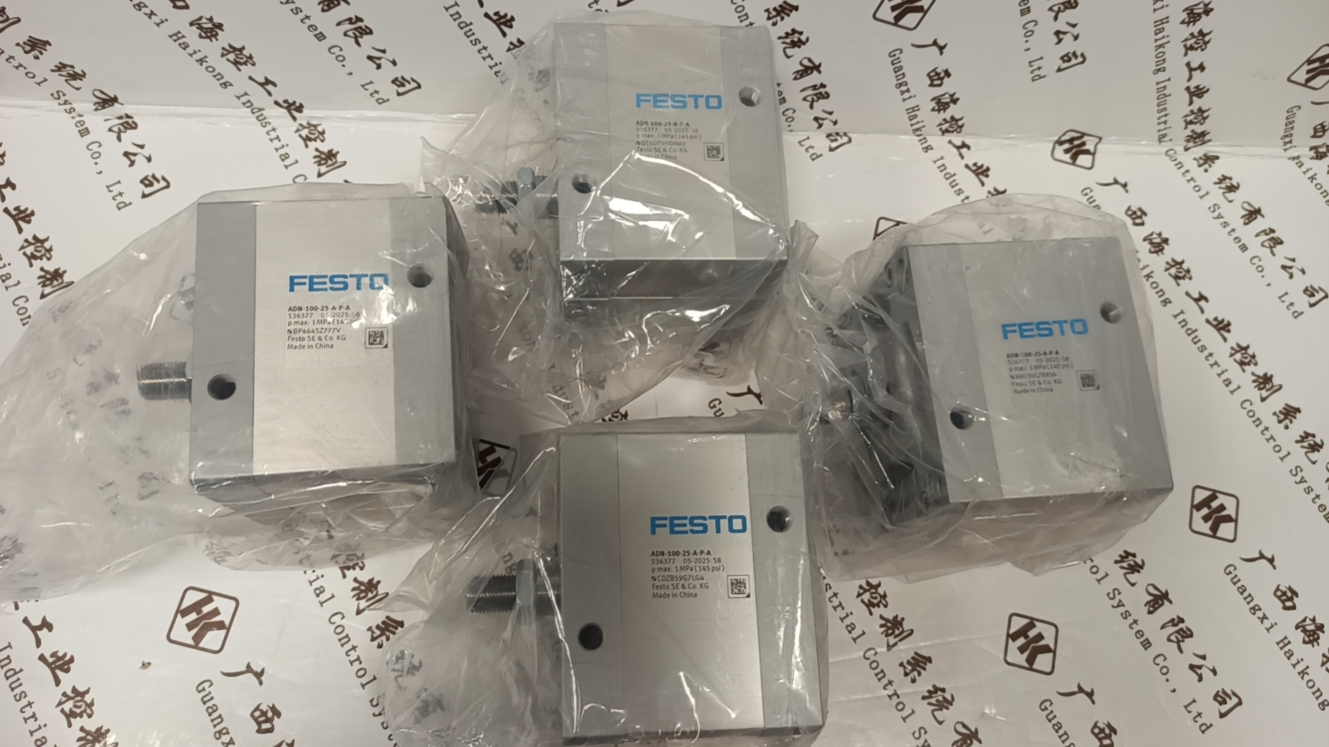 FESTO ADN-100-25-A-P-A气缸