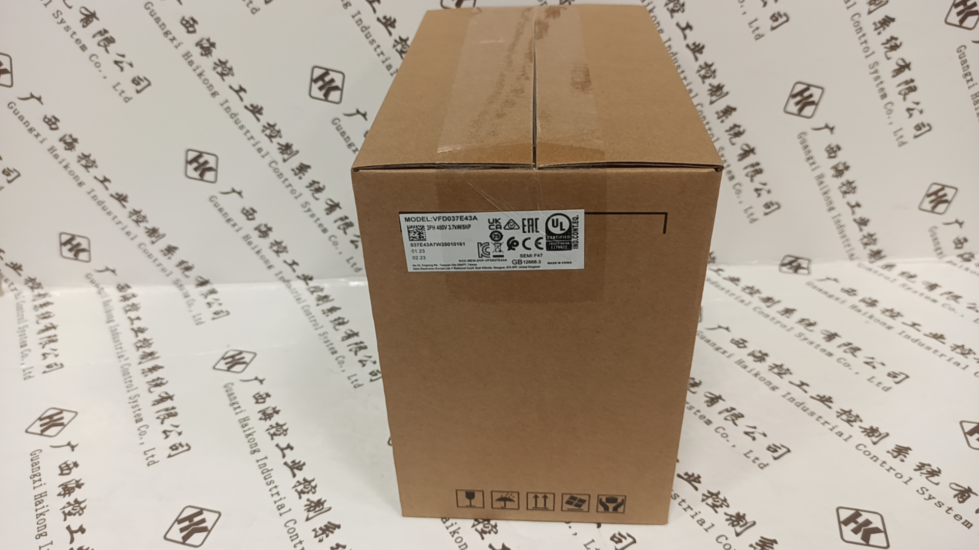 DELTA台达 VFD037E43A 变频器