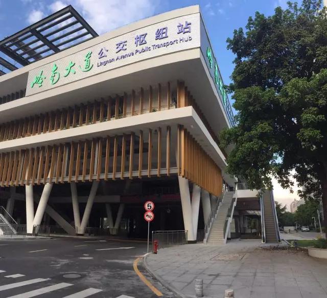 佛山市岭南大道交通枢纽站