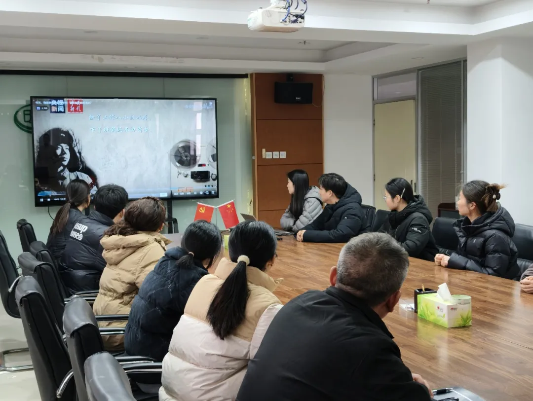 【学雷锋】亳州公交组织开展学雷锋主题活动