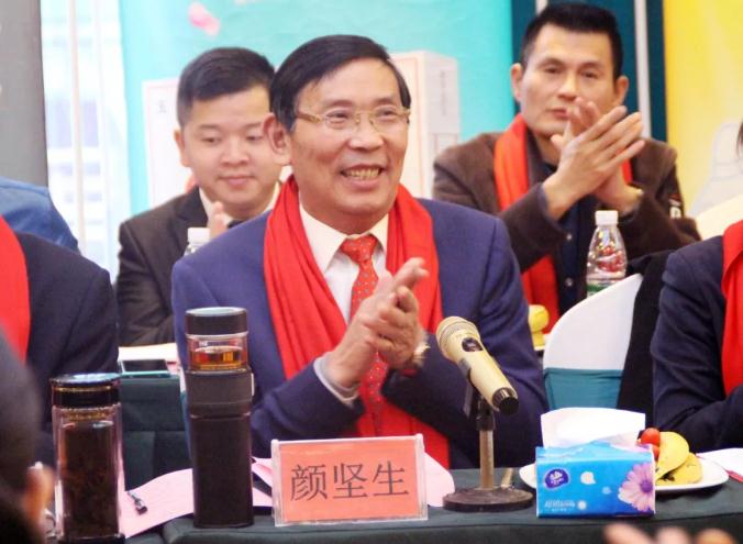 眾人拾柴鑄品牌?同舟共濟(jì)贏未來——德天集團(tuán)正好制藥2020全國營銷大會勝利召開