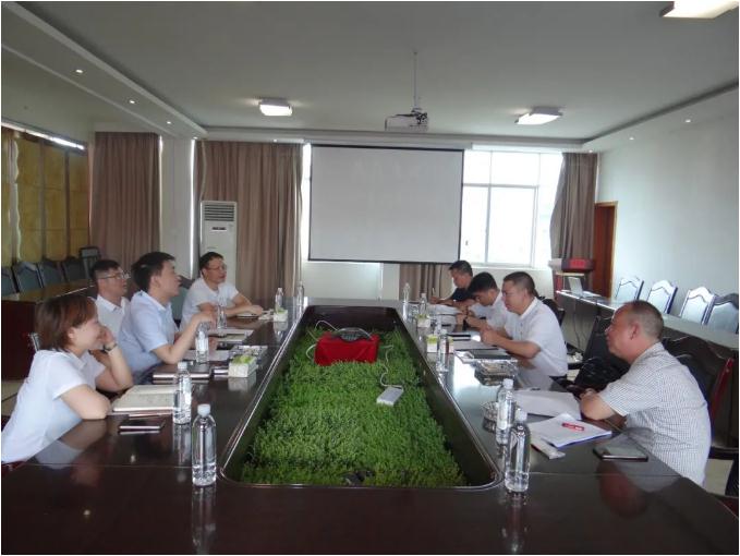 懷化經(jīng)開區(qū)張克寬主任到德天集團調(diào)研