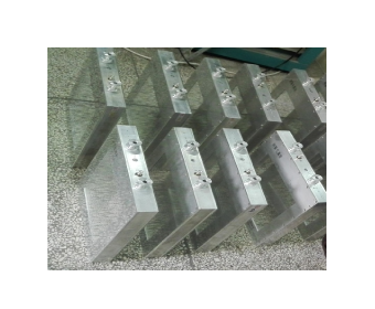 终端电离室探测器