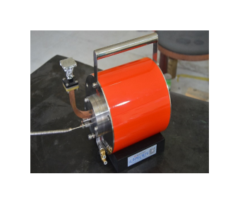 高电荷态离子源