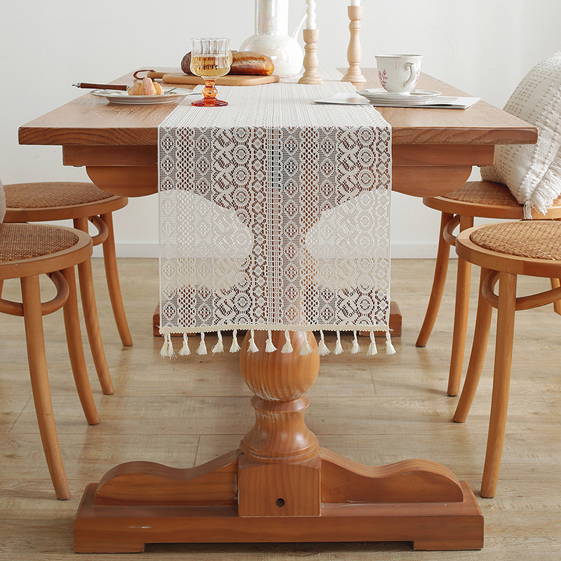 Lace Flower Table Runner