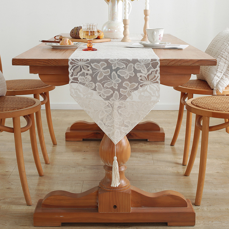 Lace Flower Table Runner