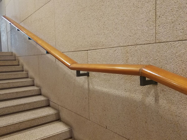 木扶手靠墙扶手