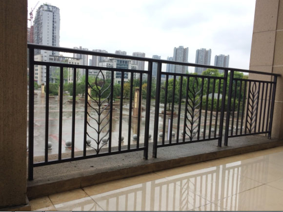 铁艺阳台护栏