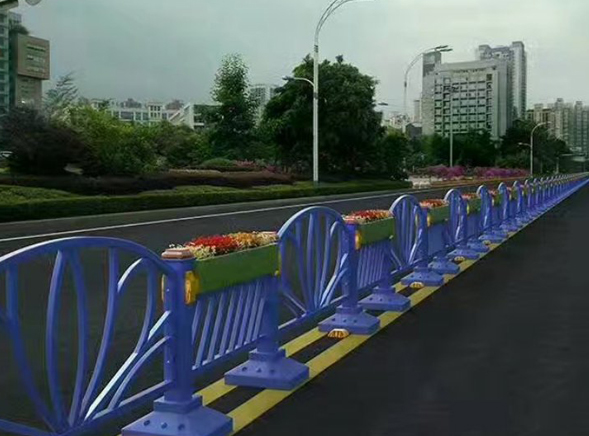 道路护栏花坛型