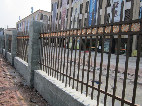 组装式围墙护栏