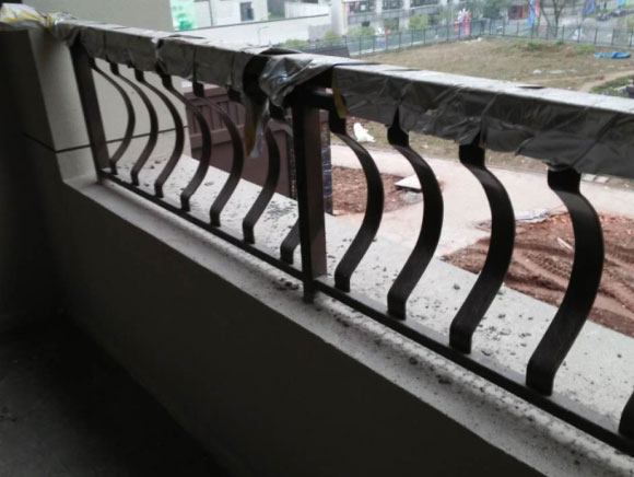 铁艺阳台护栏