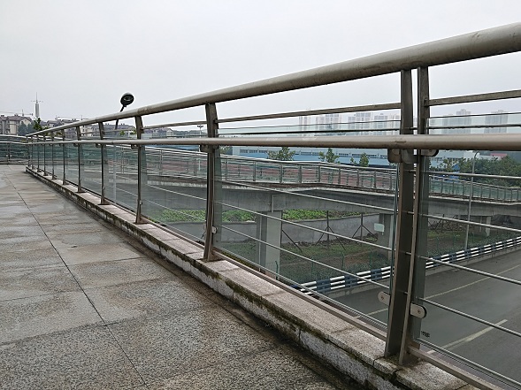 桥梁护栏
