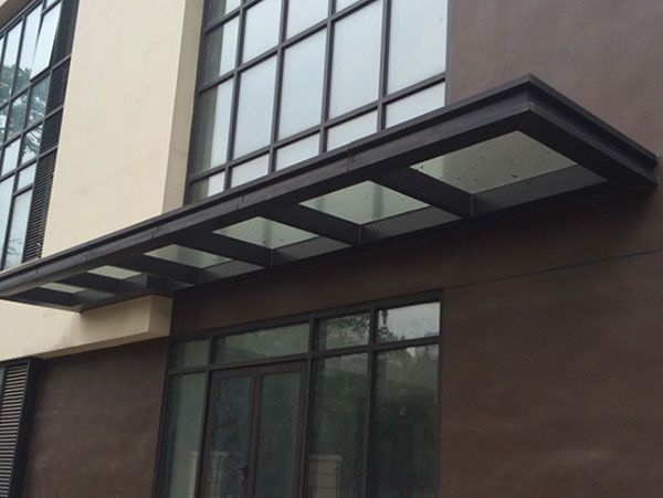 铝塑板玻璃雨棚