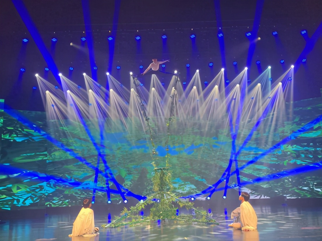 余家杂技 余家杂技