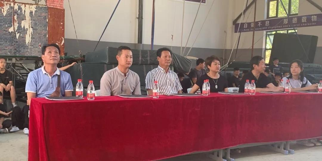 余家杂技