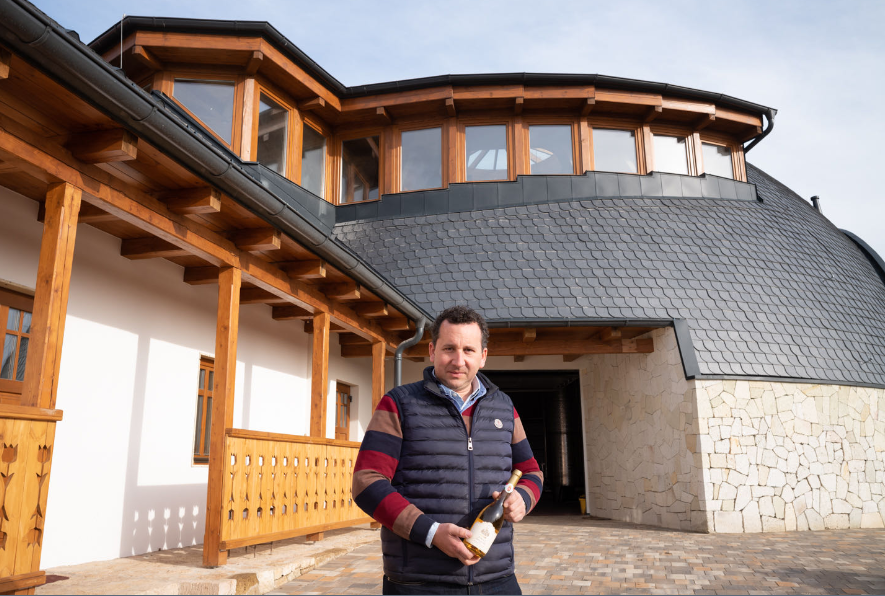 共克时艰，甜蜜随行——新冠疫情下的托卡伊葡萄酒销售