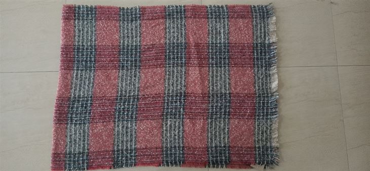 Ladies, Mens, Kids Woven Scarf