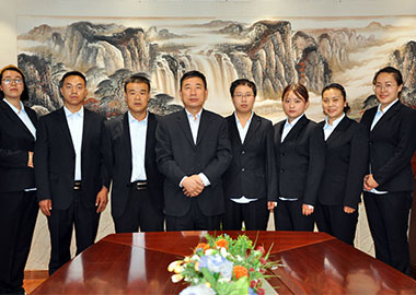 公司管理团队合影