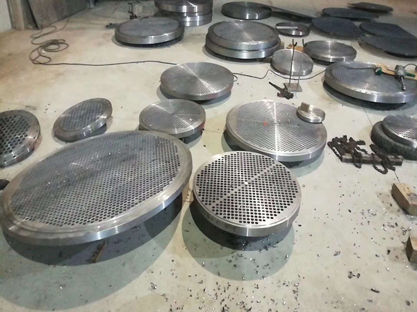 管板
