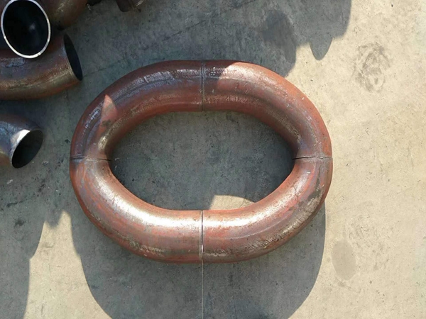 弯管