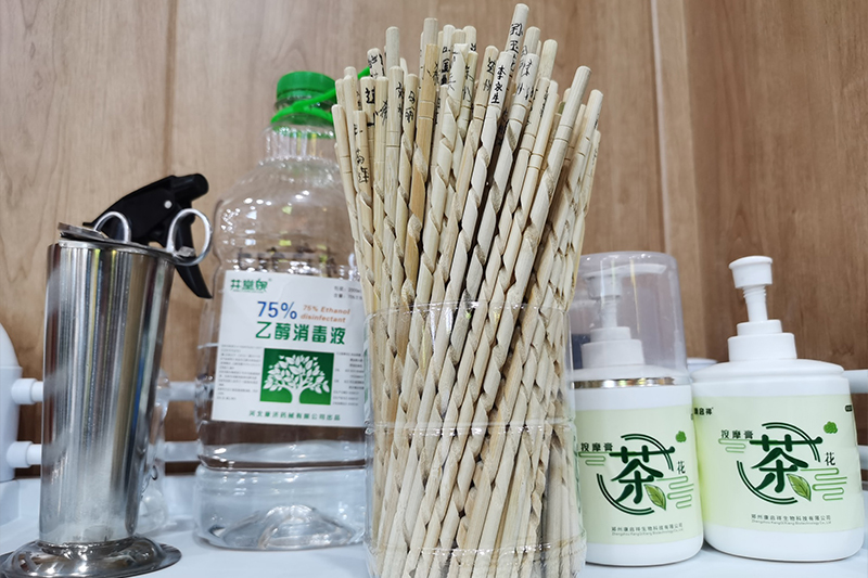 如何选鞋？郑州修脚足疗培训学校老师建议如下
