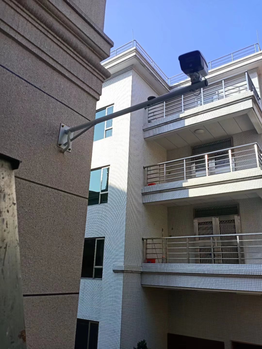 番禺区石楼镇海鸥岛某自建房控萤石云监控工程