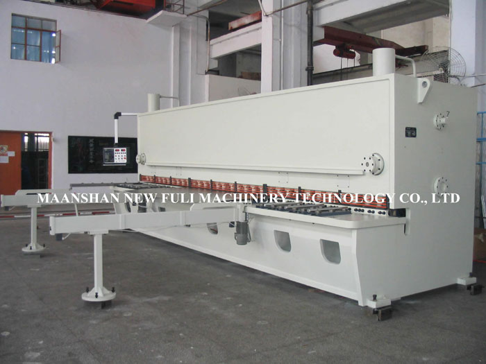 QC11K series Hydraulic CNC Guillotine Shear