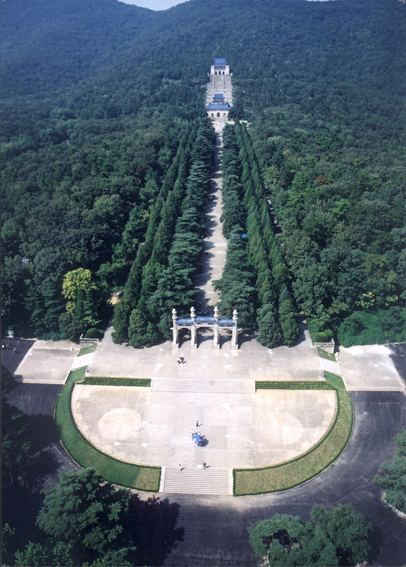 勿忘国耻 追随中山“博爱”精神