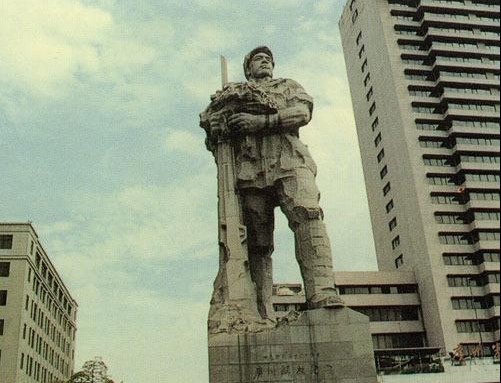 沙基惨案“毋忘此日”纪念碑