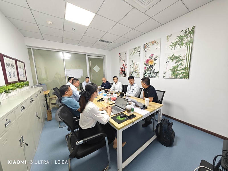 久保田公司领导一行莅临水研环境考察交流