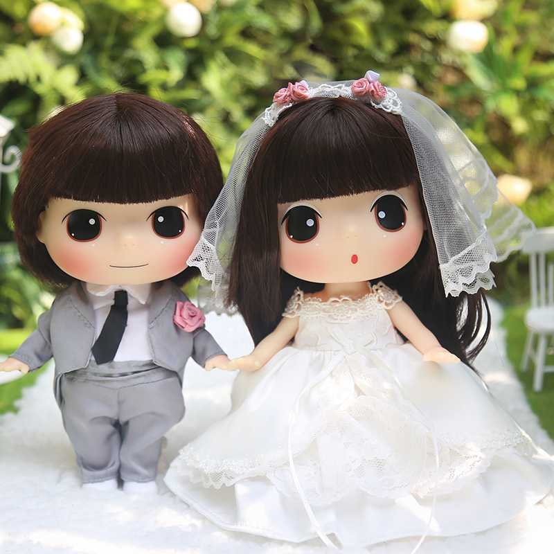 婚纱情侣