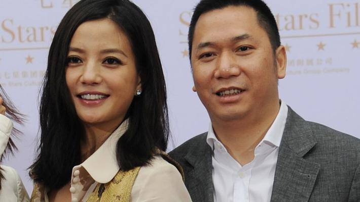 万家文化炮制并购启示
