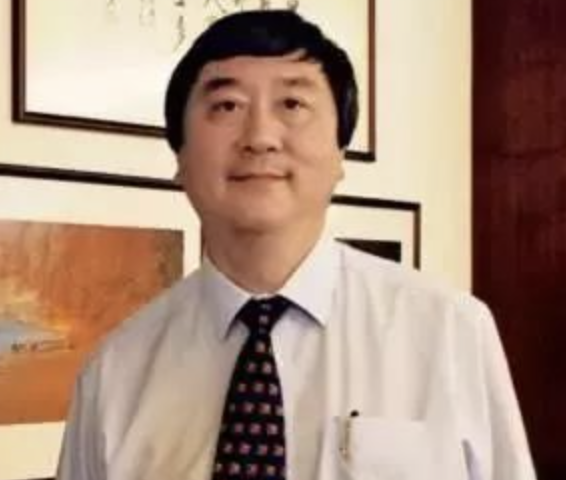 香港中文大学前校长演讲：如何不负此生？（掌声把屋顶掀翻）