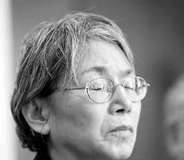 一句“要文斗，不要武斗“，宋彬彬，这位开国上将宋任穷的女儿，改名为宋要武
