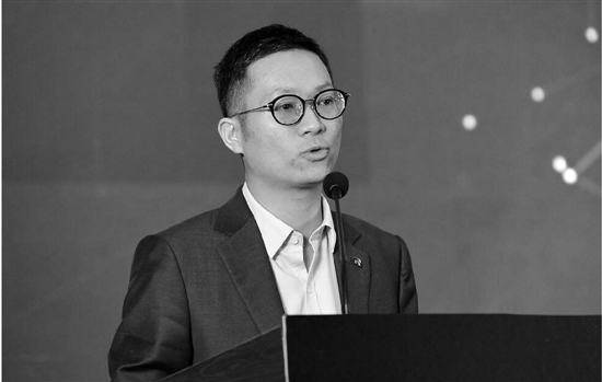 老板电器总裁任富佳谈创业，凭我的智商很难