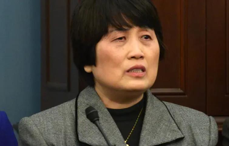 达成和解！她不是中国间谍