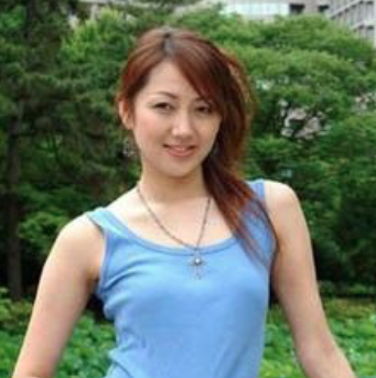 左宗申质问女儿左颖：天天盯着电脑干嘛啊？
