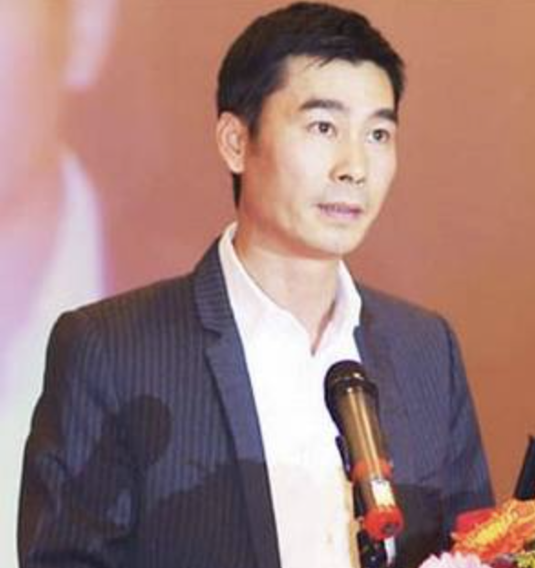 何剑锋，何享健之子在金融与娱乐领域开疆拓土