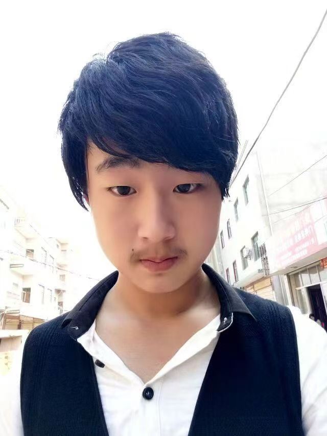 設計師助理 楊萃遙