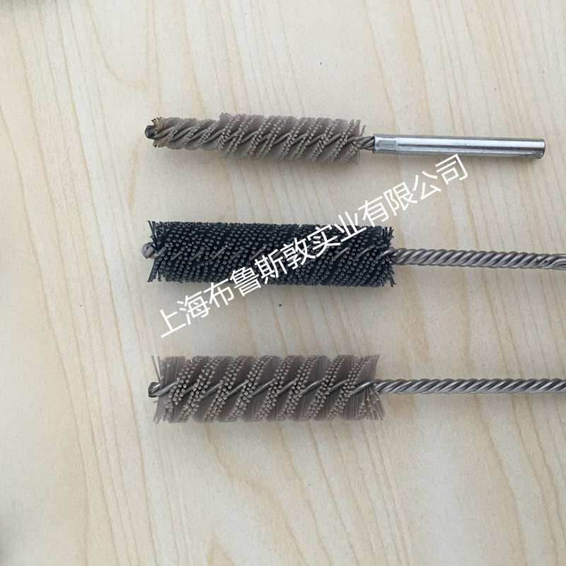 分层阶梯管子刷