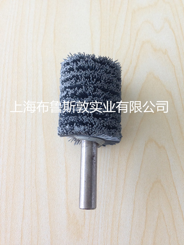 卷绕通道刷