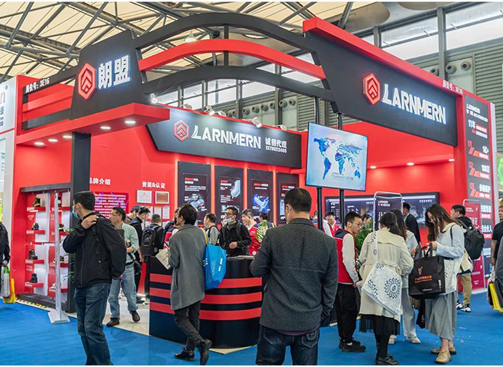 直击现场 | 展会第一天，朗盟安全鞋火爆全场