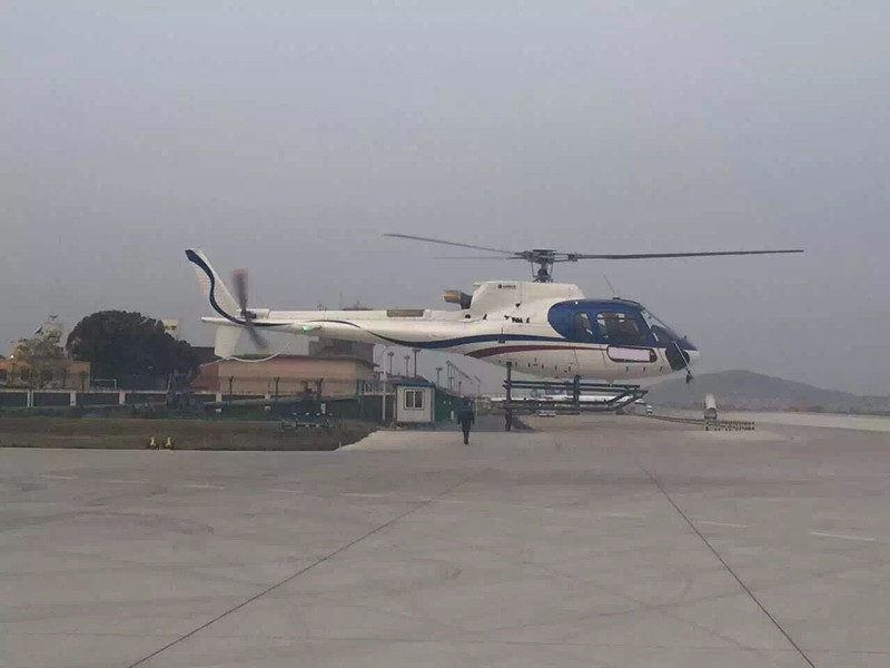 小松鼠直升機銷售