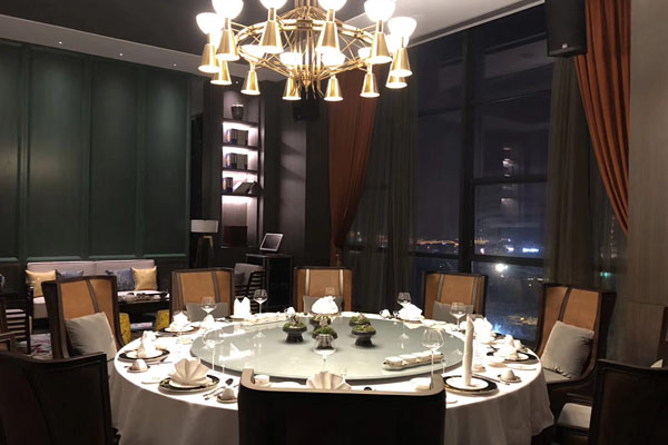 美豪酒店餐厅包厢卡拉OK