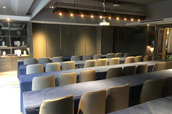 美豪酒店会议室影音设计