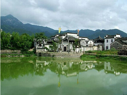 农村自建房风水要点：顺应自然，营造和谐人居-易德轩风水装修设计网