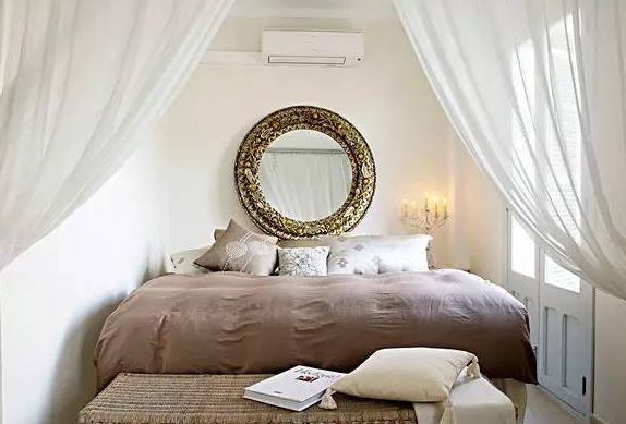 镜子对着床有什么说法 小编告诉你为什么不能这样-易德轩风水设计网