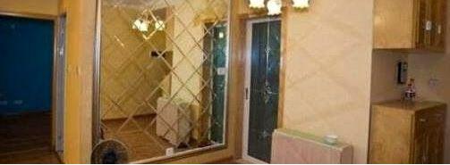 镜子能对着卧室门吗(附化解镜子对着门的方法)-易德轩风水设计网