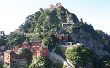 买房需要看哪些环境风水？-易德轩风水设计网